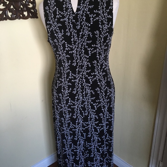 Beautiful maxi dress - Picture 3 of 6